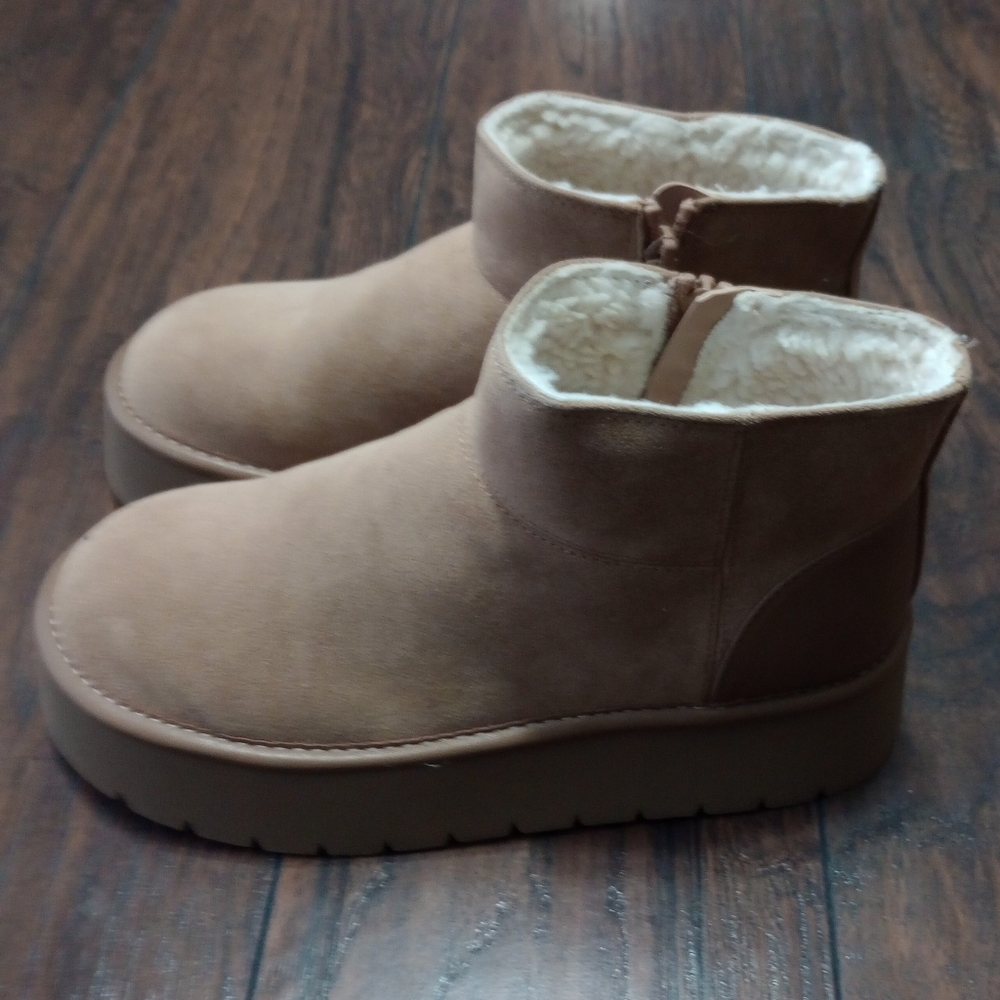 Wild Fable Women's Missy Platform Booties with Memory Foam Insole - Tan Size 6